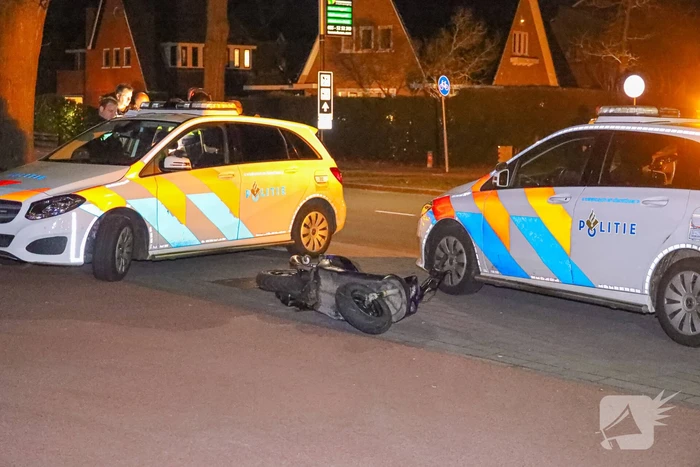 Politieachtervolging eindigt na botsing