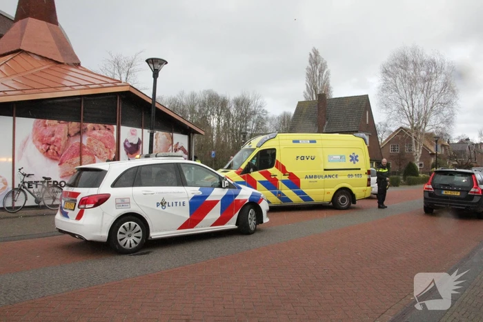 Scooterrijder gewond bij harde botsing met auto