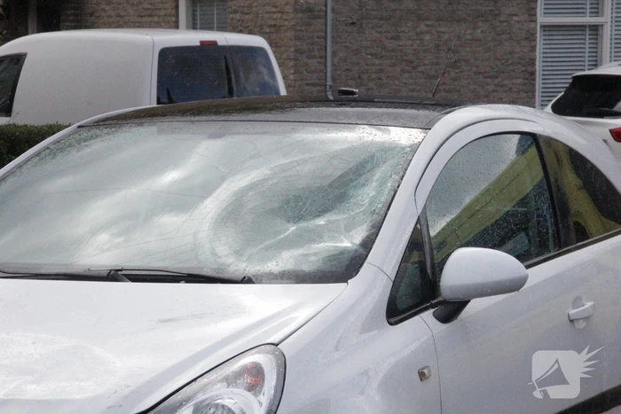 Scooterrijder gewond bij harde botsing met auto