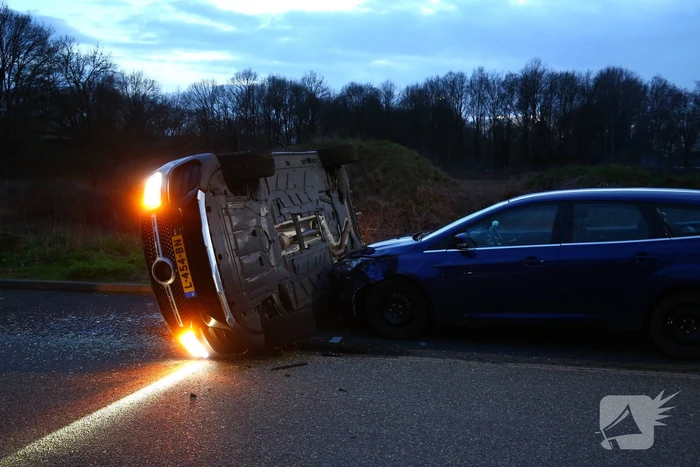Drie kinderen betrokken bij ongeval op parkeerplaats, bestuurder onder invloed
