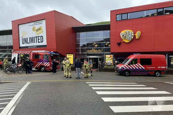 Brandweerthema bij kleuterbioscoop