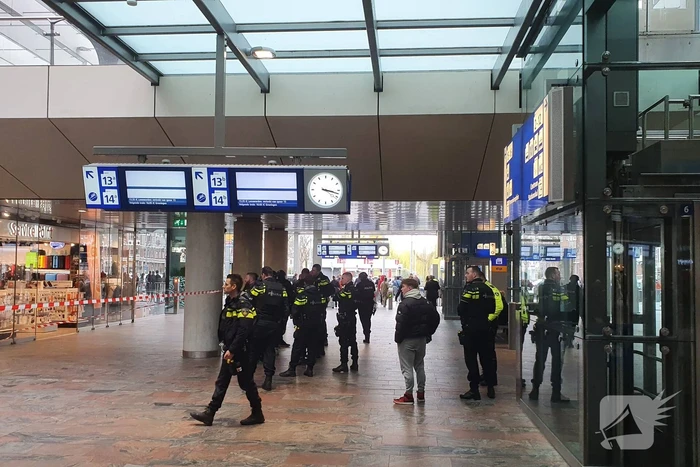 Massale inzet politie vanwege mogelijk vuurwapen