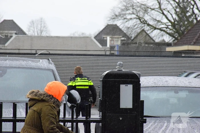 Vuurwapen aangetroffen bij controle autobedrijf