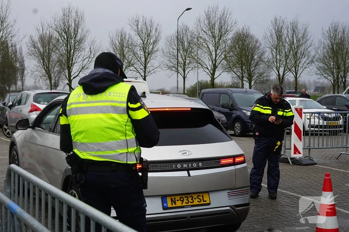 Grote verkeerscontrole door politie en Belastingdienst