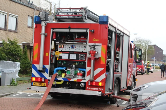 Veel rookontwikkeling bij hevige woningbrand