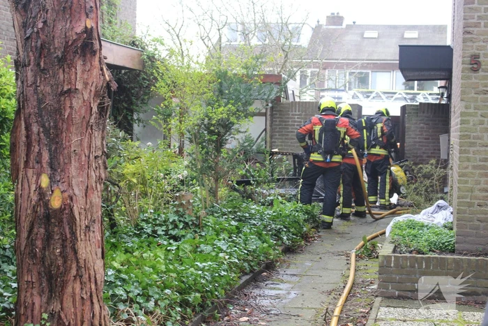 Veel rookontwikkeling bij hevige woningbrand