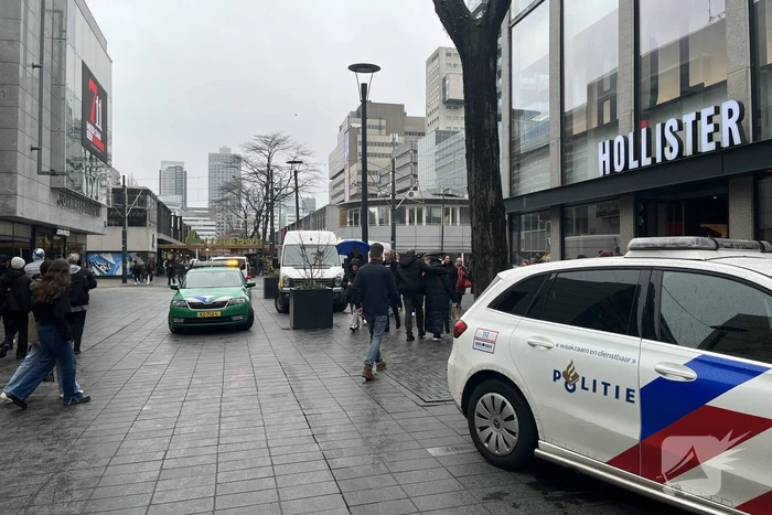 Winkels ontruimd wegens grote waterlekkage