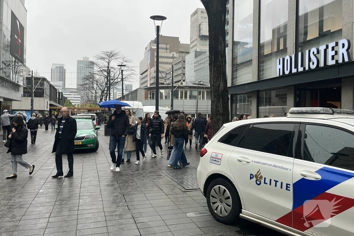 Winkels ontruimd wegens grote waterlekkage