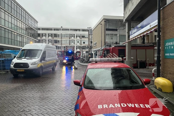 Winkels ontruimd wegens grote waterlekkage