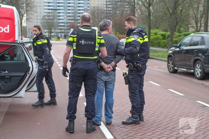 Aanhouding na conflict in woning