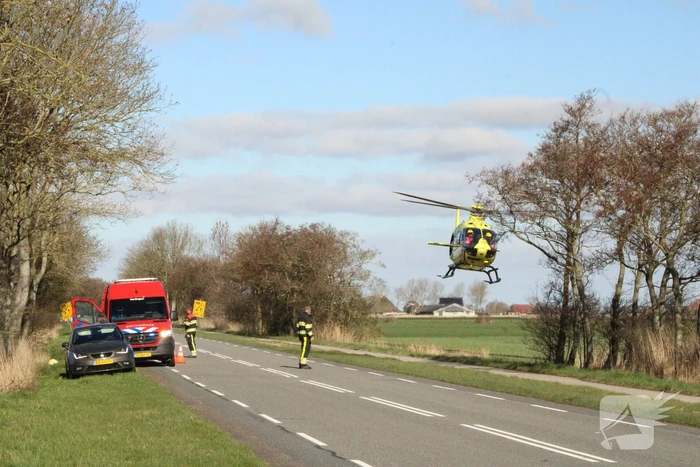 Automobilist raakt van de weg belandt in sloot