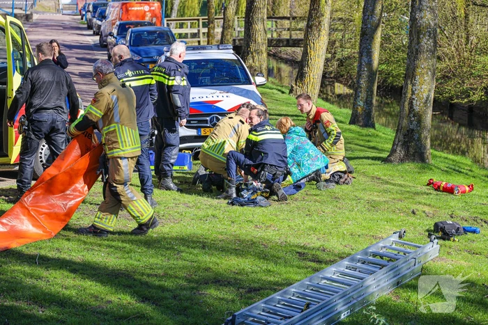 2-jarige jongen overleden na val in water