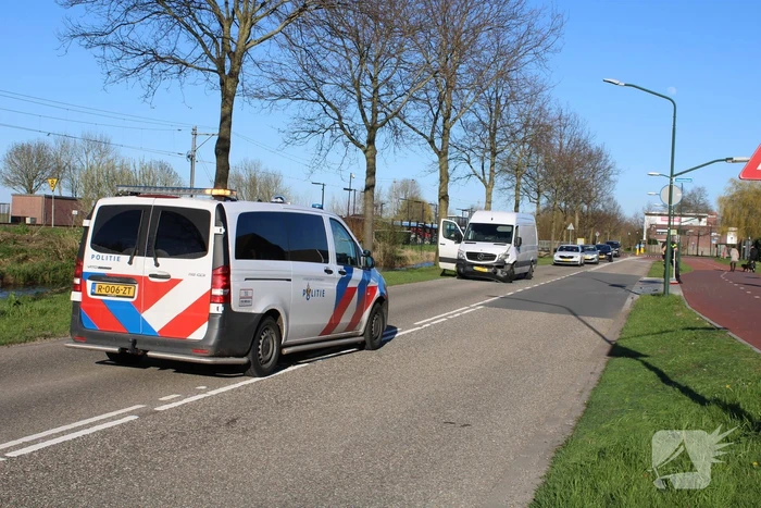 Veel schade na aanrijding