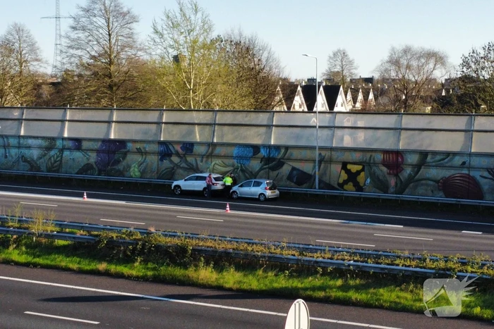 Twee personenauto's afgesleept na ongeval