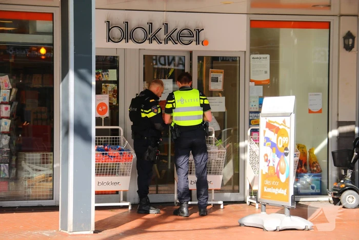 Twee verdachten op de vlucht na gewapende overval