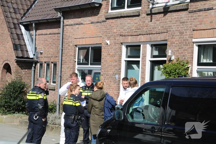Politie doet onderzoek naar vondst gewonde persoon
