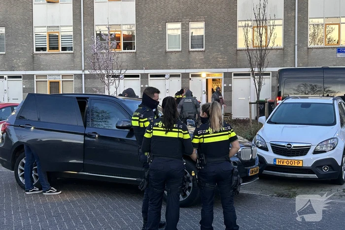 Buurt opgeschrikt door flashbangs tijdens inval arrestatieteam