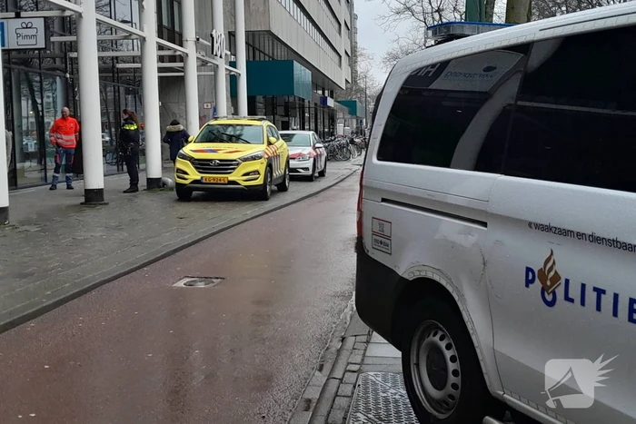 Onderzoek naar vreemde lucht in kantoorpand