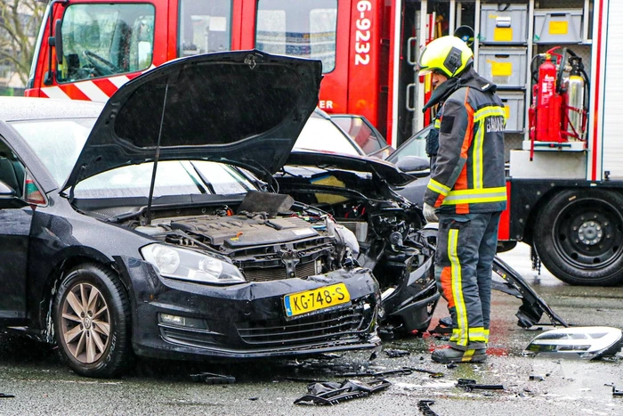 Veel schade bij ongeval op kruising