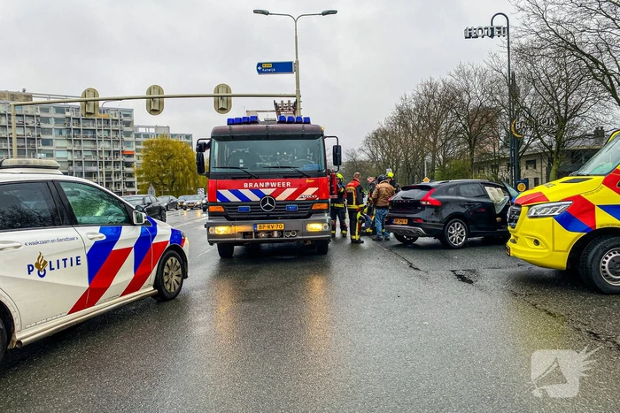 Veel schade bij ongeval op kruising