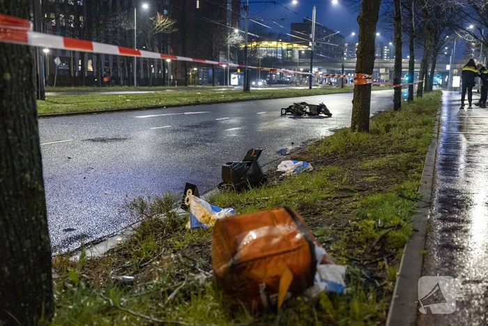 Maaltijdbezorger aangereden door automobilist