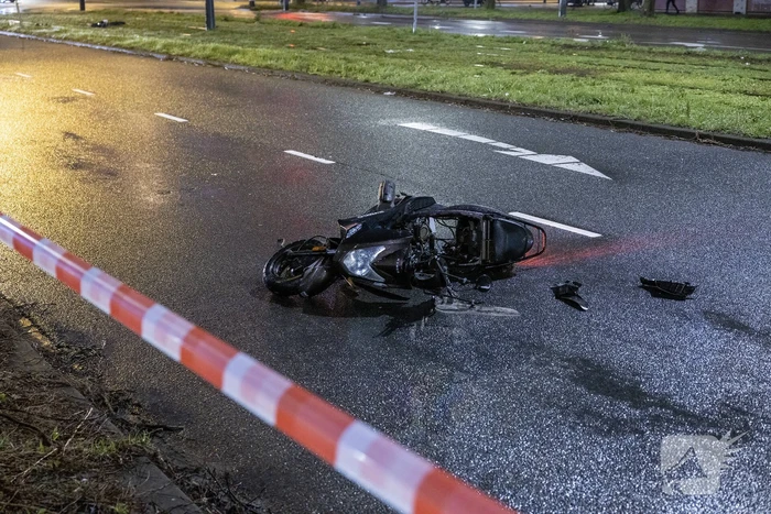 Maaltijdbezorger aangereden door automobilist