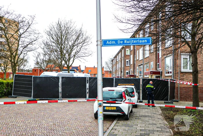 Overleden persoon in woning aangetroffen