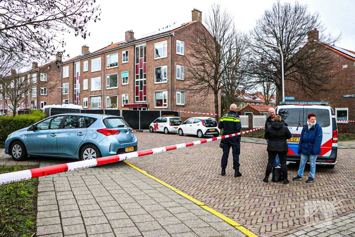 Overleden persoon in woning aangetroffen