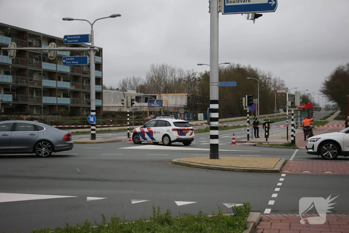Persoon met verward gedrag van flatgebouw gehaald