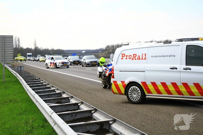 Audi RSQ8 zwaar beschadigd bij eenzijdig ongeval