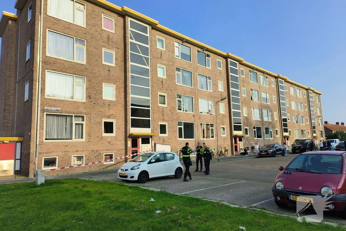 Meerdere schoten gelost op flatgebouw