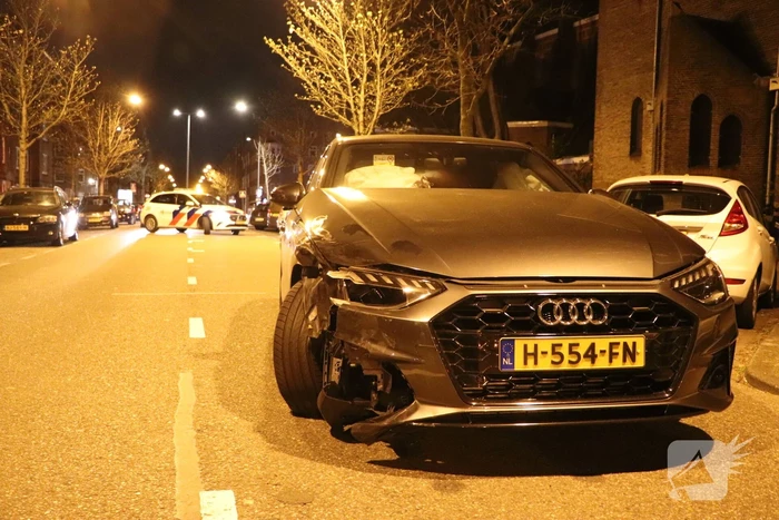 Vier auto's met schade na aanrijding