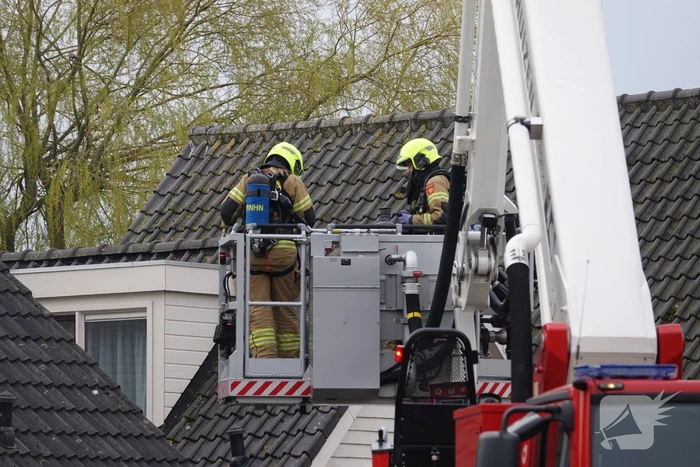 Woning beschadigd door brand in schuur
