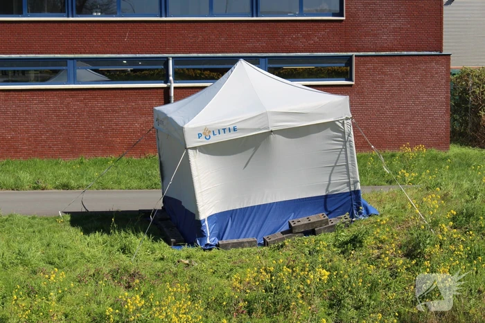 Overleden persoon aangetroffen in water
