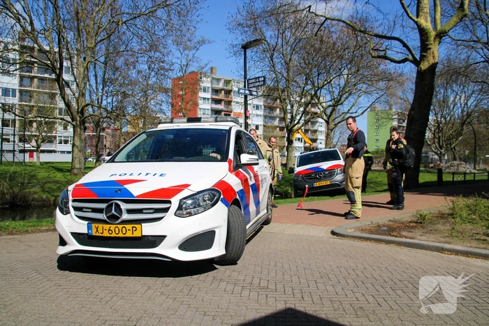 Graafmachine schiet politie te hulp