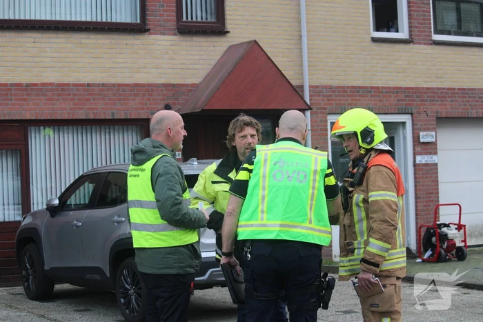 Veel rookontwikkeling bij uitslaande zolderbrand