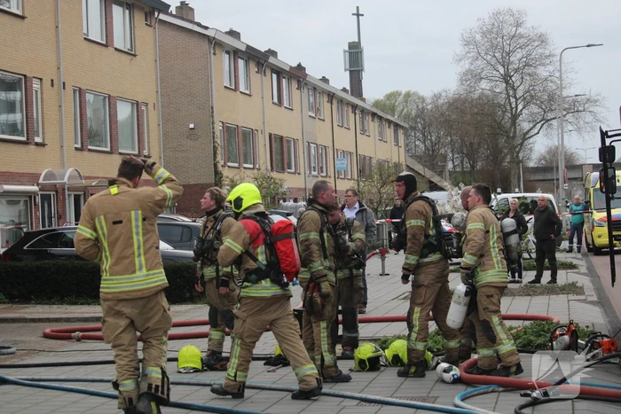 Veel rookontwikkeling bij uitslaande zolderbrand