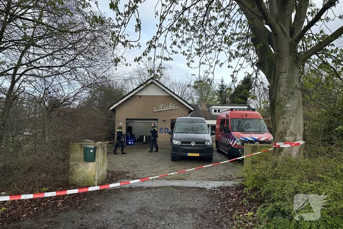 Drugslab in garage bij Woning