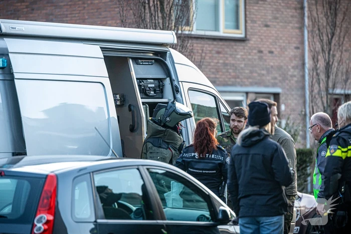 EOD onderzoekt mogelijk explosief