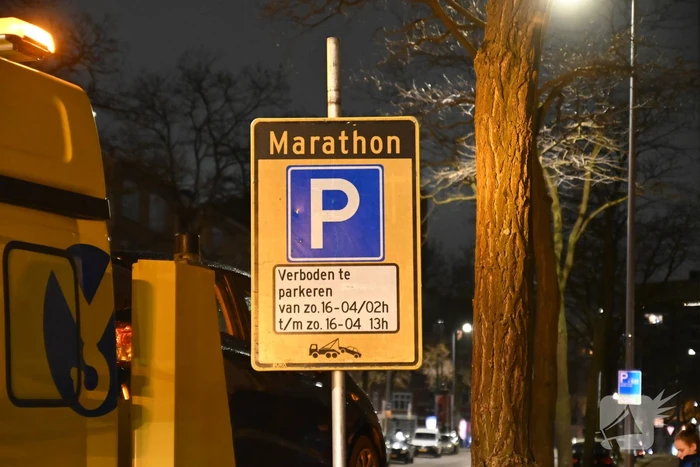 130 fout geparkeerde auto's op route Marathon weggesleept