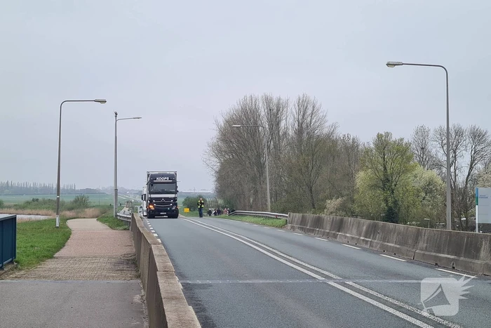 Verkeershinder door storing in brug