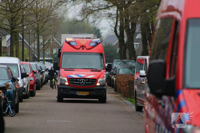 Bewoners onwel nadat onbekende stof woning in wordt gegooid