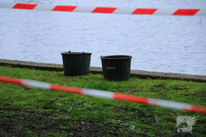 Handgranaat gevonden tijdens magneetvissen