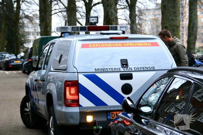 Handgranaat gevonden tijdens magneetvissen