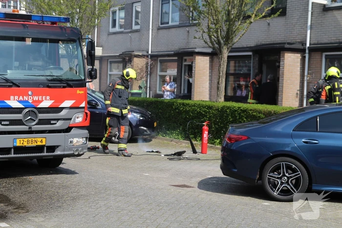Verbrande hamburgers zetten woning vol rook