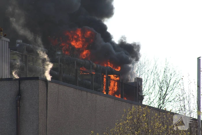 NL-Alert vanwege grote brand in leegstaand bedrijf