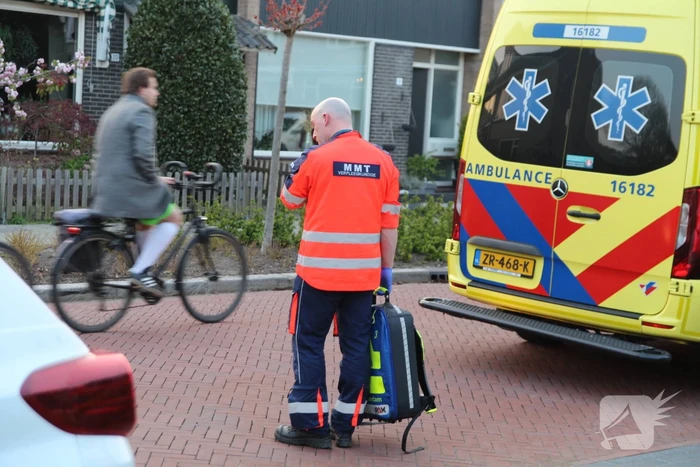 Traumateam assisteert bij incident in woning