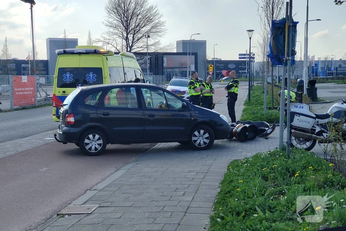 Scooterrijder gewond bij aanrijding