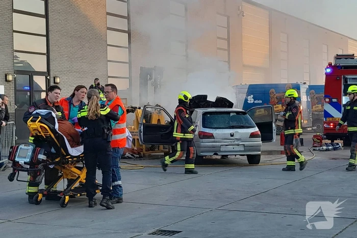 Hulpverleners oefenen aanrijding met heftruck