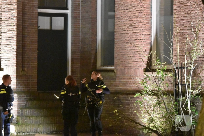 Gewonde na schietpartij afgezet bij ziekenhuis